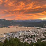 Alpesi faház Vue Imprenable Sur Et Pistes