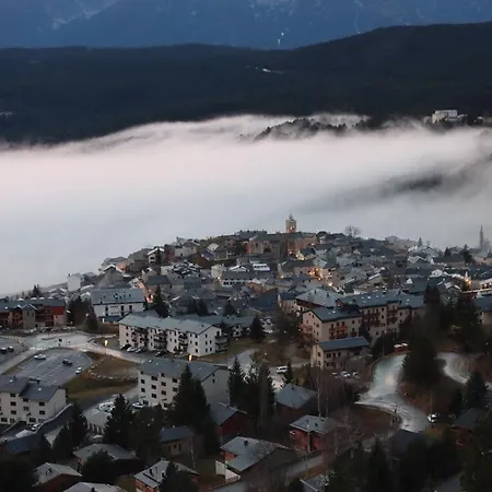 Vue Imprenable Sur Et Pistes